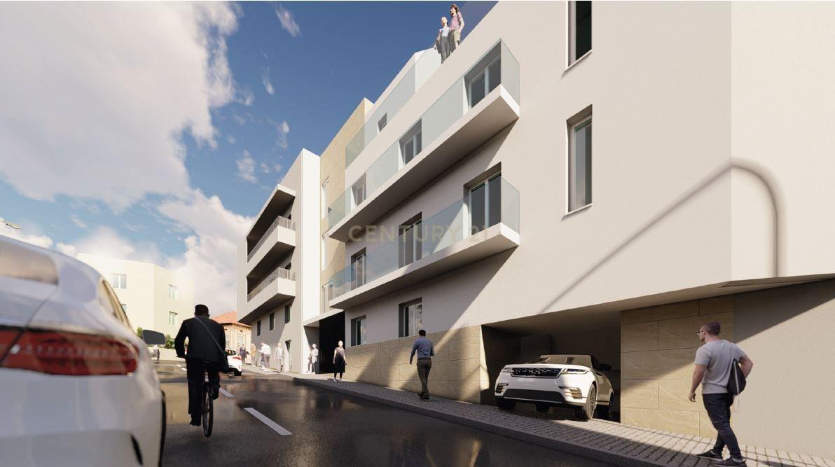 Apartamento T3 com terraço de 80m² em Cacilhas, Almada - Image 3